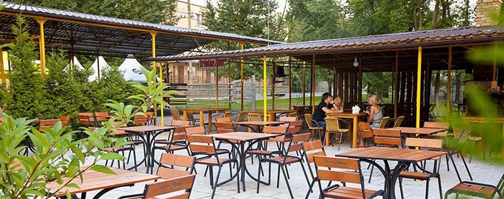 Safari Hotel Charków Zewnętrze zdjęcie